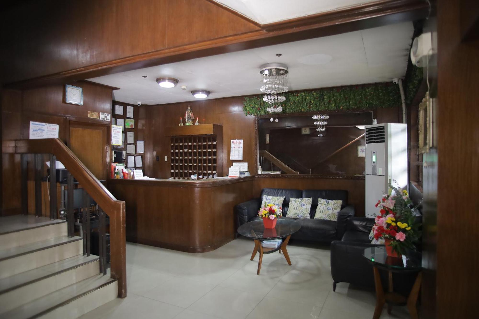 Hotel Soriente Manilla Buitenkant foto