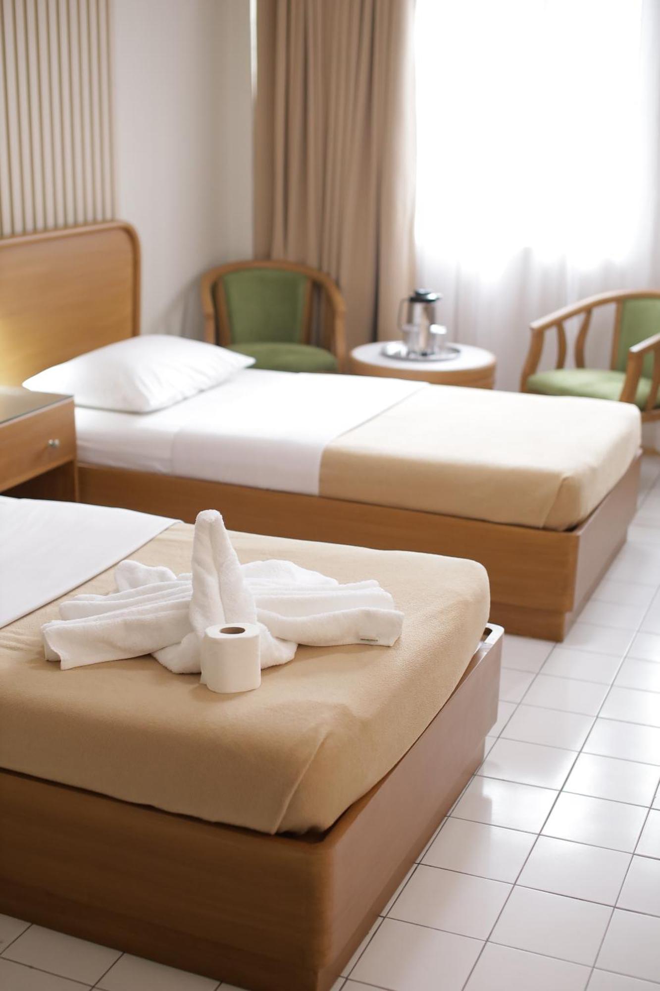 Hotel Soriente Manilla Buitenkant foto