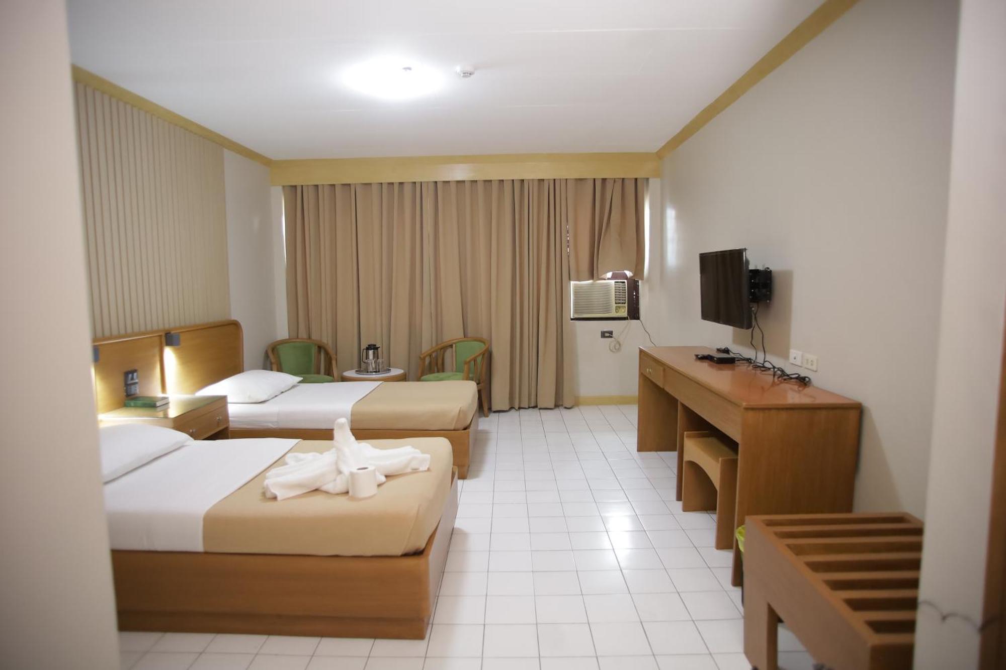 Hotel Soriente Manilla Buitenkant foto